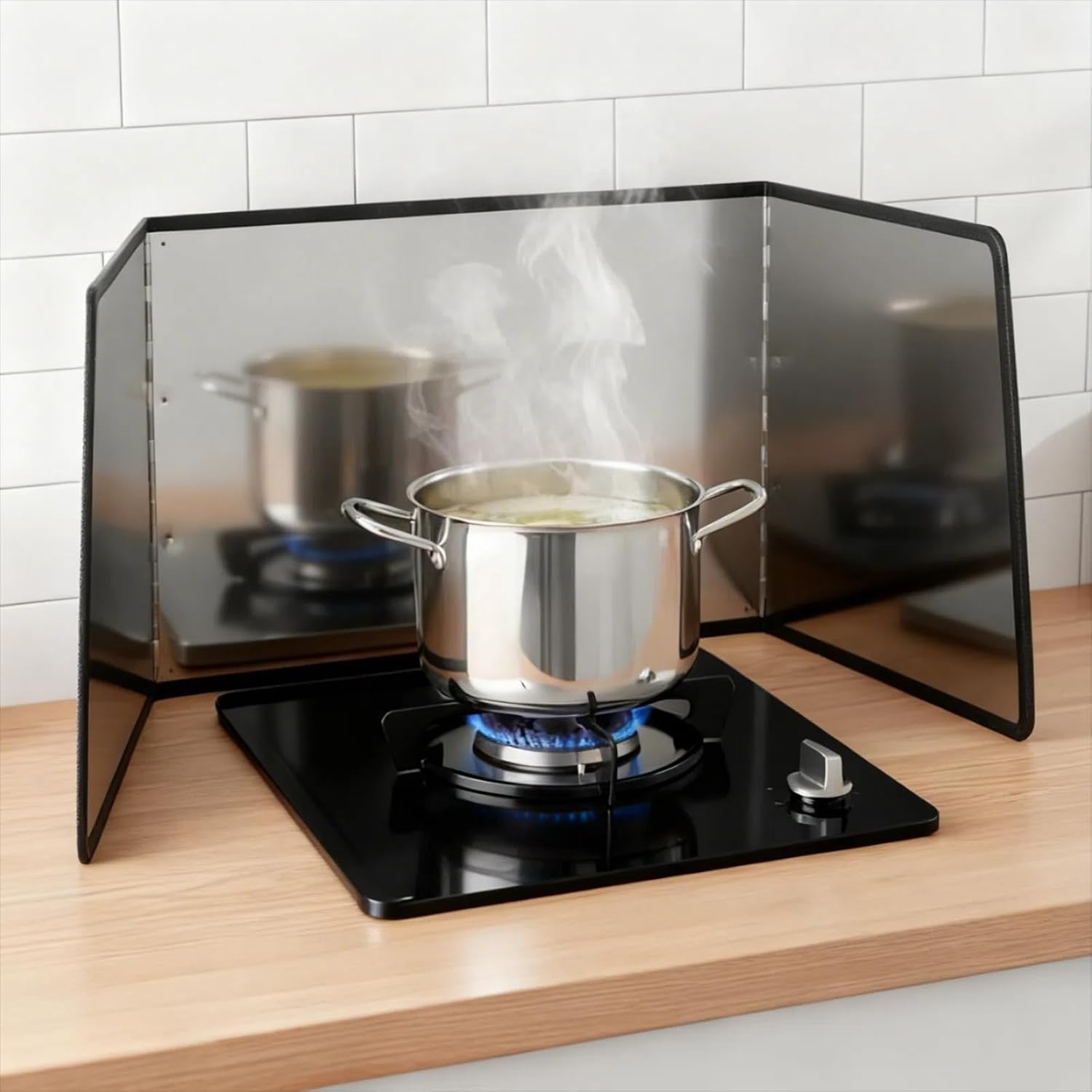 Three-sided Foldable Stainless Steel Oil Splash Guard Perfect for frying pans and kitchen sink splash prevention. High temperature resistant and heatproof. Foldable design saves storage space, an essential kitchen gadget.