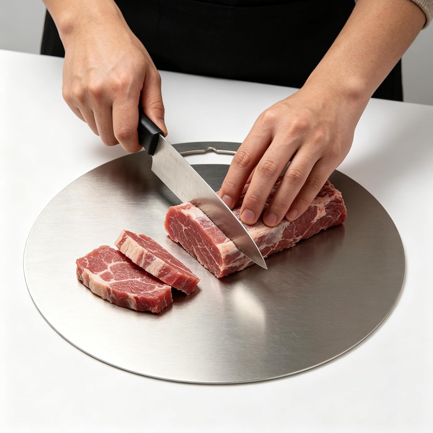 304 stainless steel cutting board mat, heavy-duty solid round double-sided metal chopping board. Non-stick, dishwasher safe. For meat, vegetables, bread, dough kneading